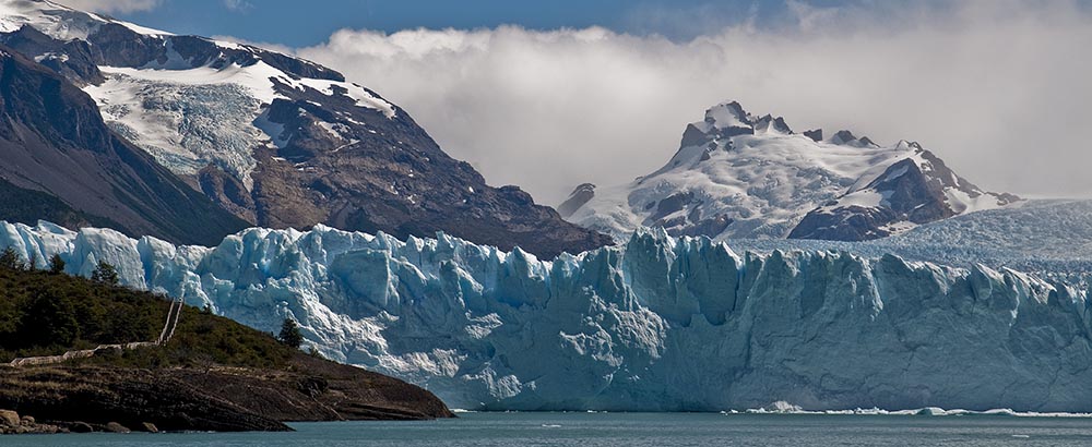 Glaciar Perito Moreno visto desde el lago Argentino
